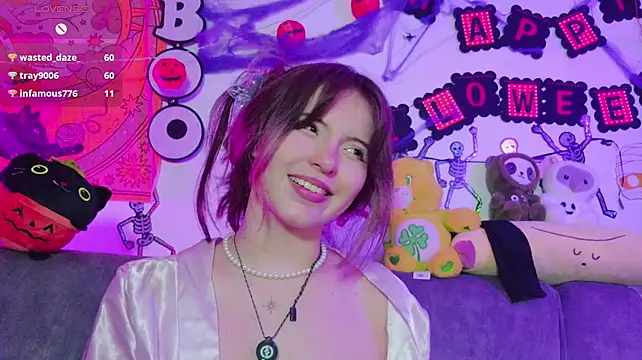 Cherrybom969 - spank ass make it red 😈