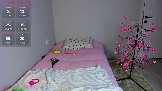 Lihnpham - Striptease nude