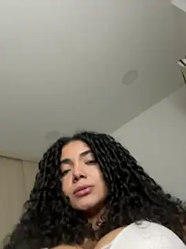 Curlyierr - Slide your hard cock in middle my tits
