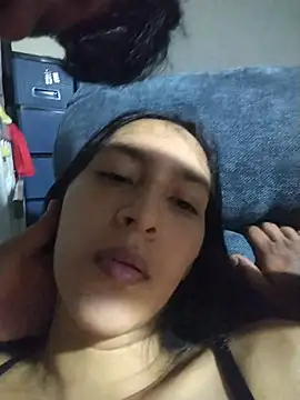 LauraMontaii - Me chupo las tetas ensaliva 🔥🥵