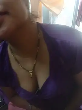 Princessroooh - Nude dance in public