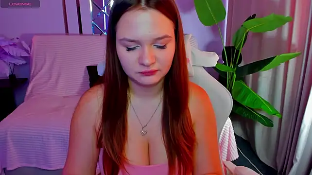 CutieChloee - play pussy finger
