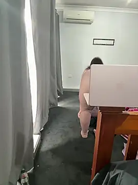Carinabro10 - Lingerie off for the rest of the show