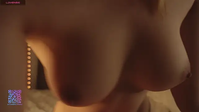 Temperaturka - masturbation until ORGASM