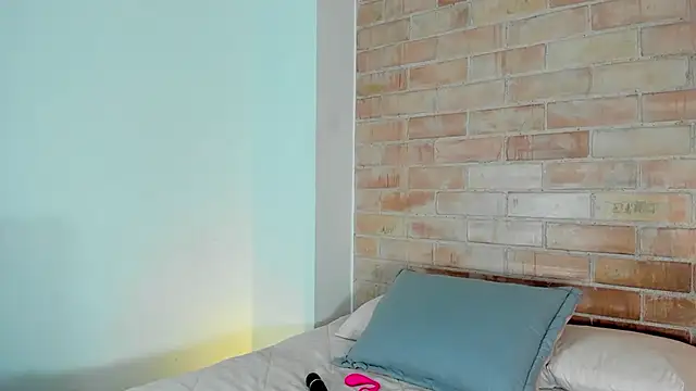 Niicole_steele_