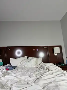 Zoeycaldwellxo - ass worship