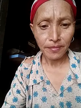 Lunaella01 - Mong gặp được người tốt