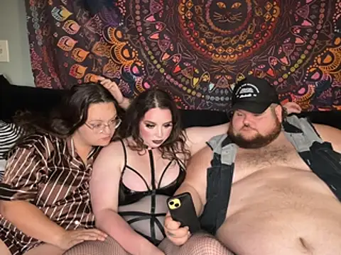 ANNIEandHUNNIE - SUCK HIS COCK & EAT CUM