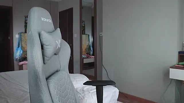 Your_Alisaa - Body tour
