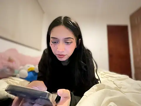 JIORYOvO - 🖤flash boobs