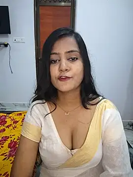 Miss-Riyasingh - Ass show