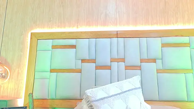 Sofia_martiin_ - control fuck machine x 5 min