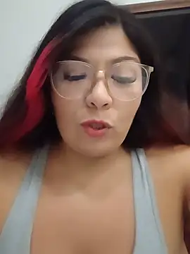 LatinaCalienteMilf - Dildo dentro ! Fuckme the plastic dick!