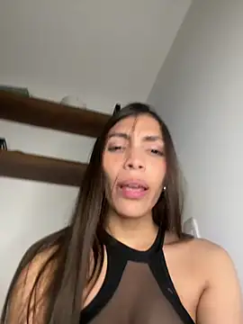 Arianna_rigel - + delicious 😋 🔥💦