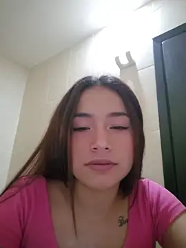 Emilly_gxx - Show tits