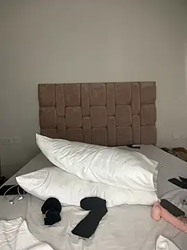 QueenZahZahxx - Plug & Dildo 💦
