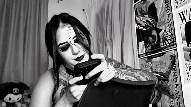 Kittyhelll_