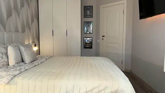 MiroslavaLime - DOGGY TEASING