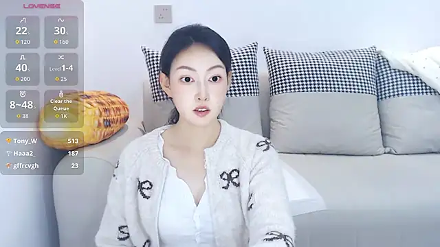 Anan_882 - 大姨妈结束回来啦！今天4点下播！目标完成49tk转盘任选2个