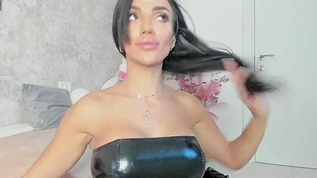 Erika_Bee - 💋❤🎀
