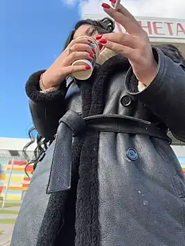 AdinaKan - Naked holes twerk close+BIG SQUIRT💦