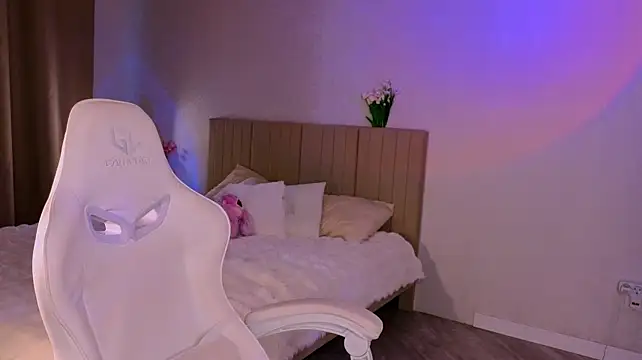 Moon_sannyy - Squeeze my boobs close up