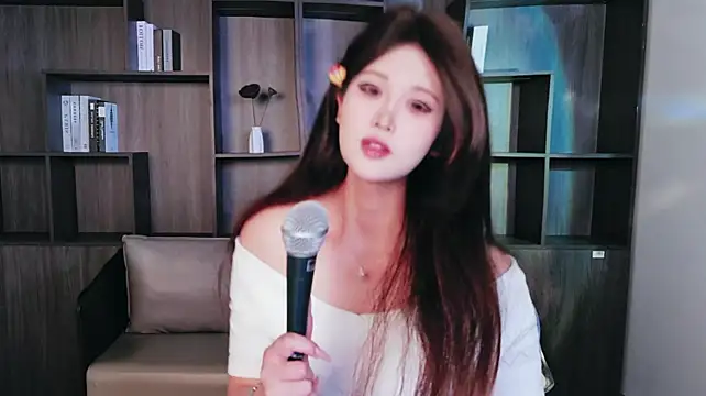 Yiyi__01 - 😍对着镜头M腿+高跟鞋3分钟 揉胸一分钟