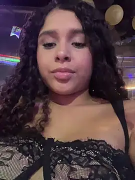 Antonella_Whitmore - Flash tits