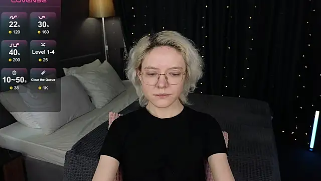HottoKori - Tease with my cute feet
