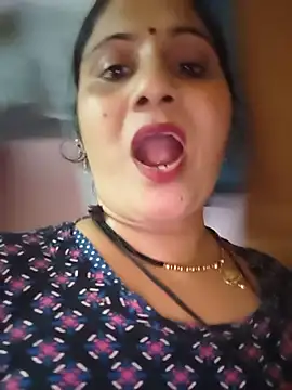 Karishma_bhabi02 - My modal saport please 💔💔💔💔💔