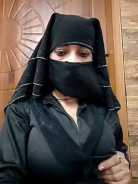 Noorkhatoon - Dildo in pusssy