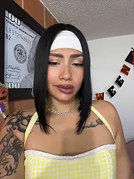 Kylie_brazt - Spit tits 😶‍🌫🤭