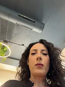 BeckyShineX - Make Me Feel Like a Queen👑