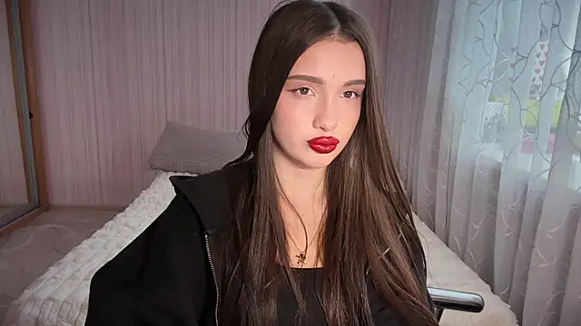 Love_my_Lips - Stand Up & Show My Outfit 👗