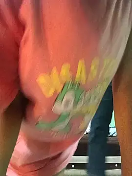 Queen_queen - Boobs show