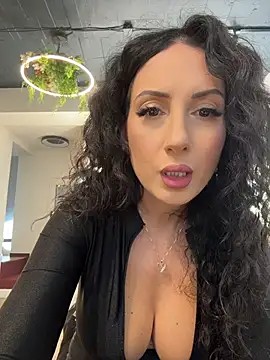 BeckyShineX - Make Me Feel Like a Queen👑