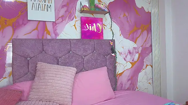 Megamstey - Show boobs 🌸