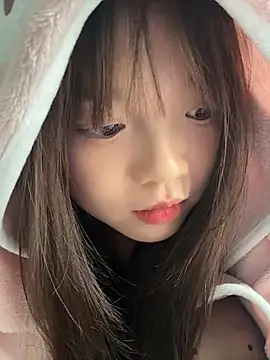 Youbaby-Love - 有家人在外面今天不用小粉哥哥帮妹妹揉胸
