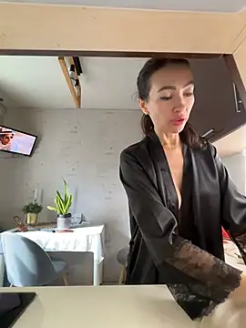 Liza-77 - Show boobs