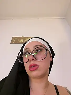 Queenlo_xxx - gagne 2 vidéos très HARD🔥
