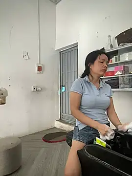 Ivy_Trix2 - Help me