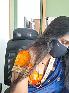 Induhyd - Show boob's in public