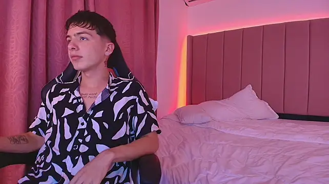 Dany_And_Gabi - lick her tits