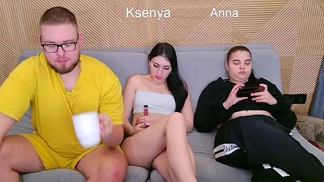 Ksenny - threesome sex + creampie