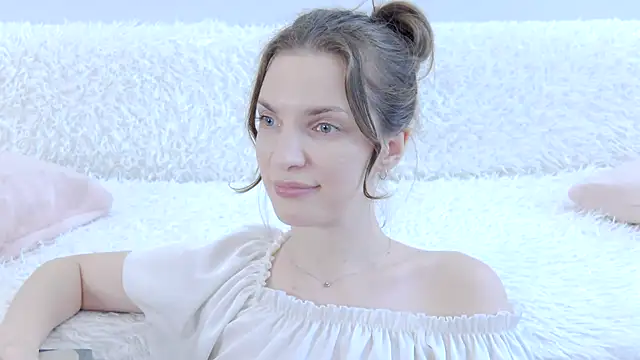 Beauty_Alex - Sweet naked tease!