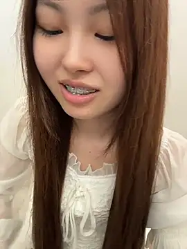 Jenny156c - 看屁股 show ass