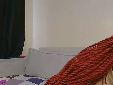 Barbie_baddie - suck tits with more saliva on it