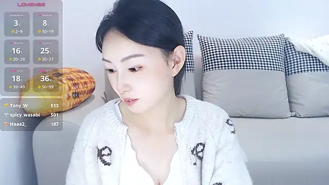 Anan_882 - 大姨妈结束回来啦！今天4点下播！目标完成49tk转盘任选2个