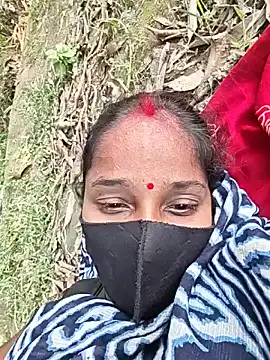 Nayra_Hearts - Full nude with mask and fuck in public