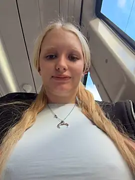 Elfi_InPublic - Pinch nipples under top in full bus